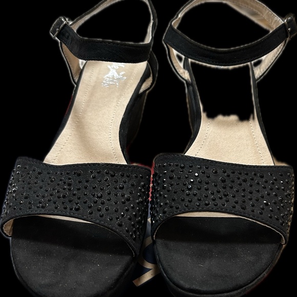Me Me Black Wedge Sandals – EU 38 - Picture 1 of 5